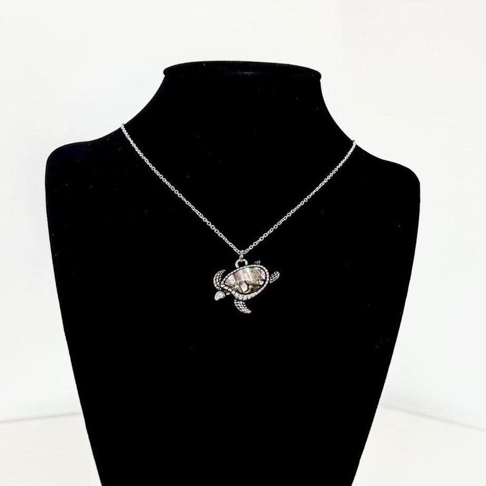 Sterling Silver Mermaid Core Turtle Necklace